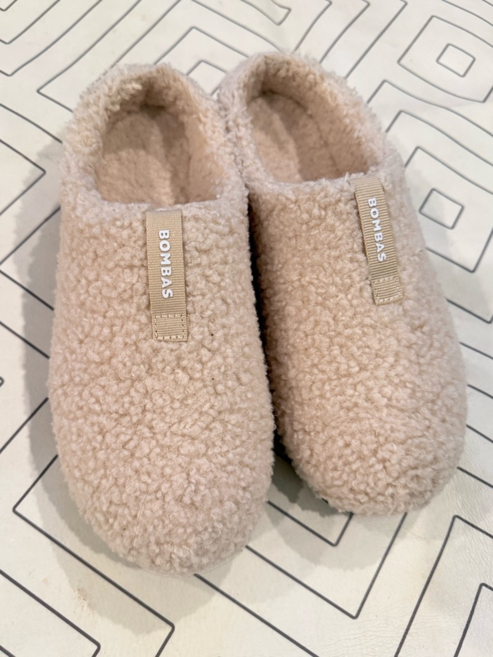 Bombas Sunday Slippers - Picture 3 of 12